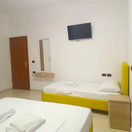 Hotel Eno 3*